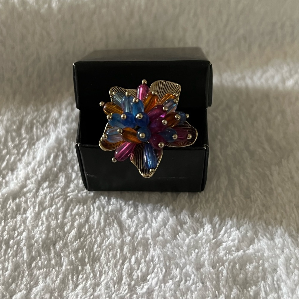 Beautiful ring!
